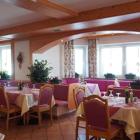 Hotel Alpenrose Passo Rolle Exterior foto