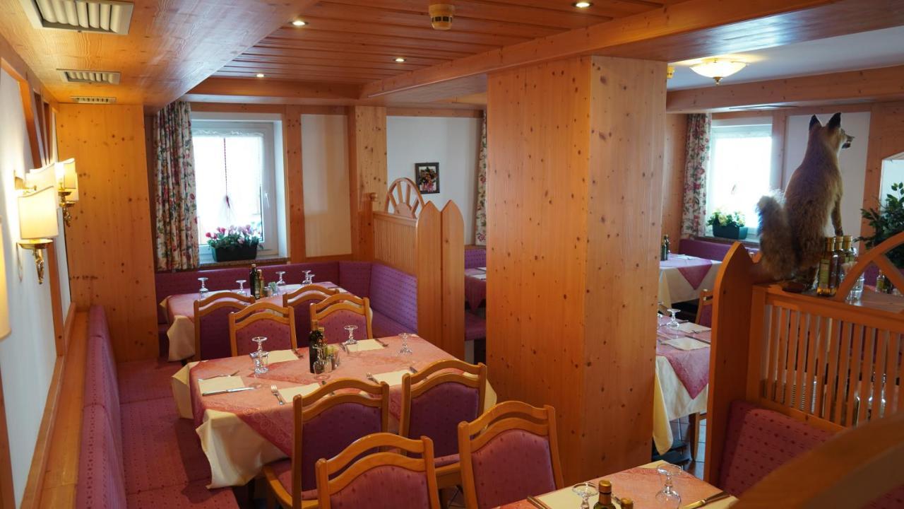 Hotel Alpenrose Passo Rolle Exterior foto